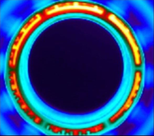 Chrání barvu vlasů a pokožku hlavy